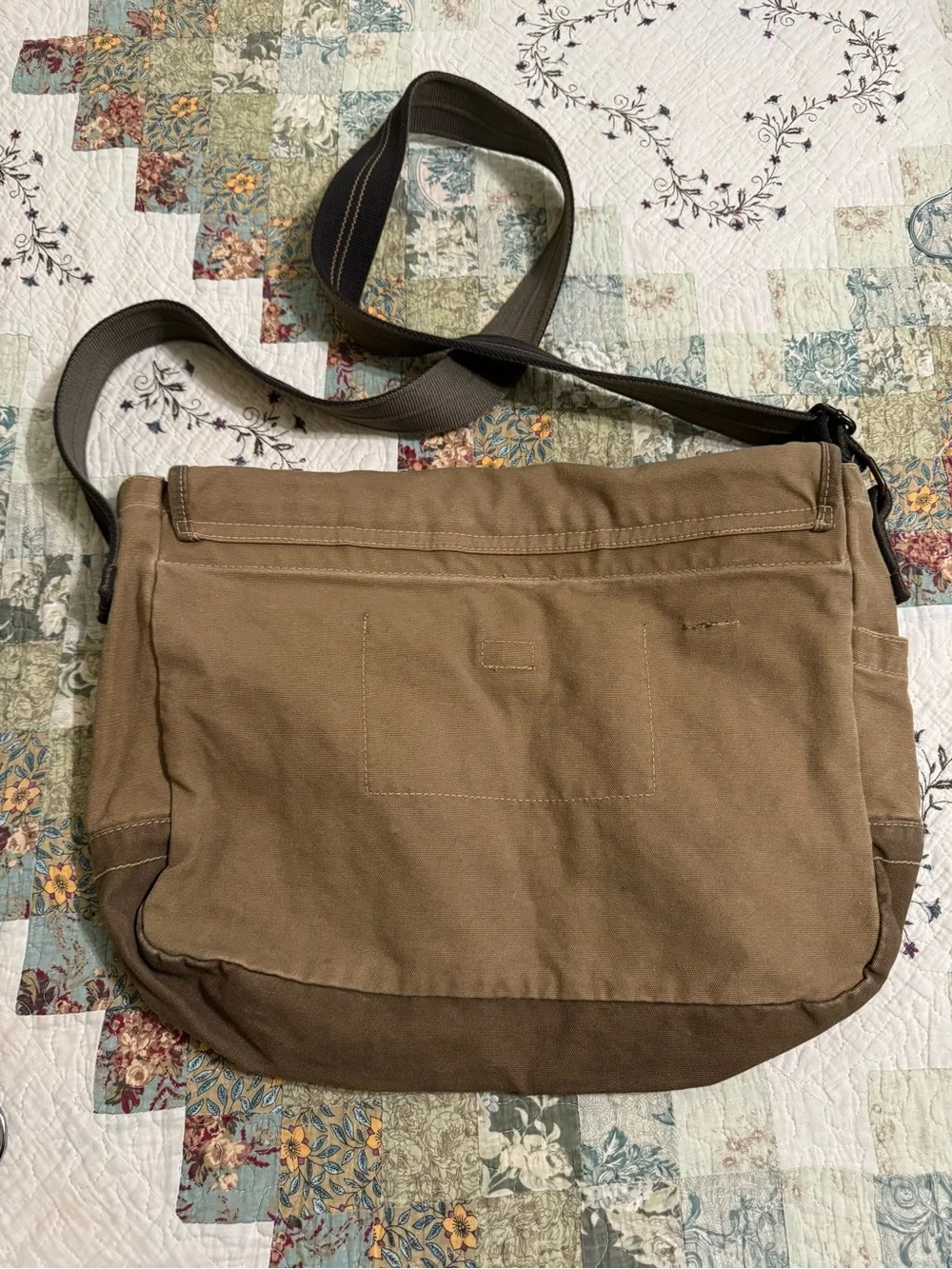 Vintage American Eagle Outfitters Canvas Crossbody Carry Bag Brown 16x13x4